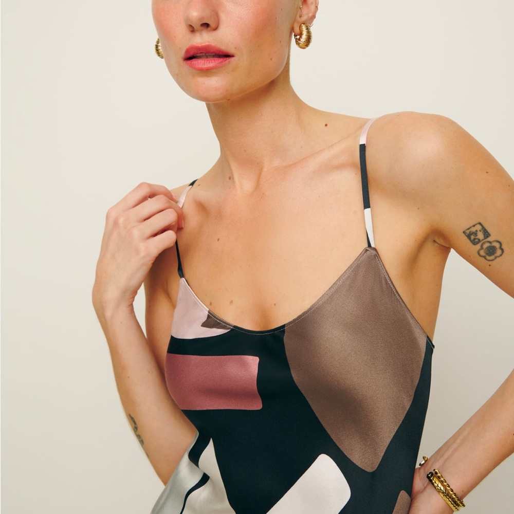 Abstract Patterned Dress - Picture 6 of 6